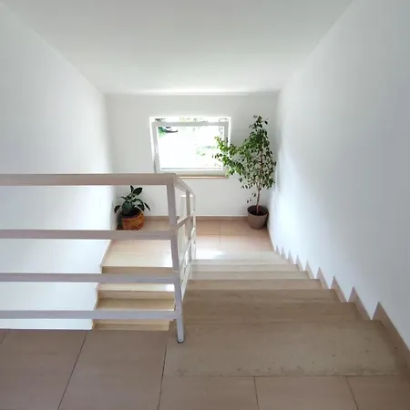 In Mit Schoener Terrasse Apartman Crikvenica